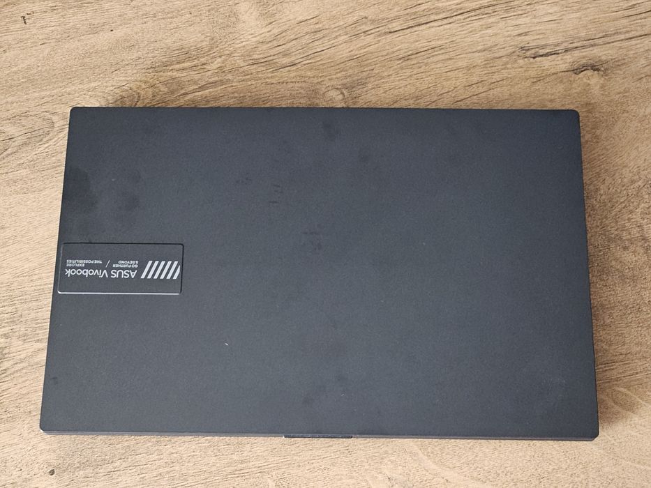 Свежий Asus vivobook go 15 Ryzen 7520u