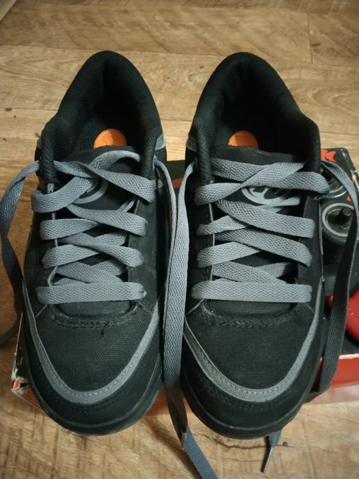 Продам кросівки -ролики