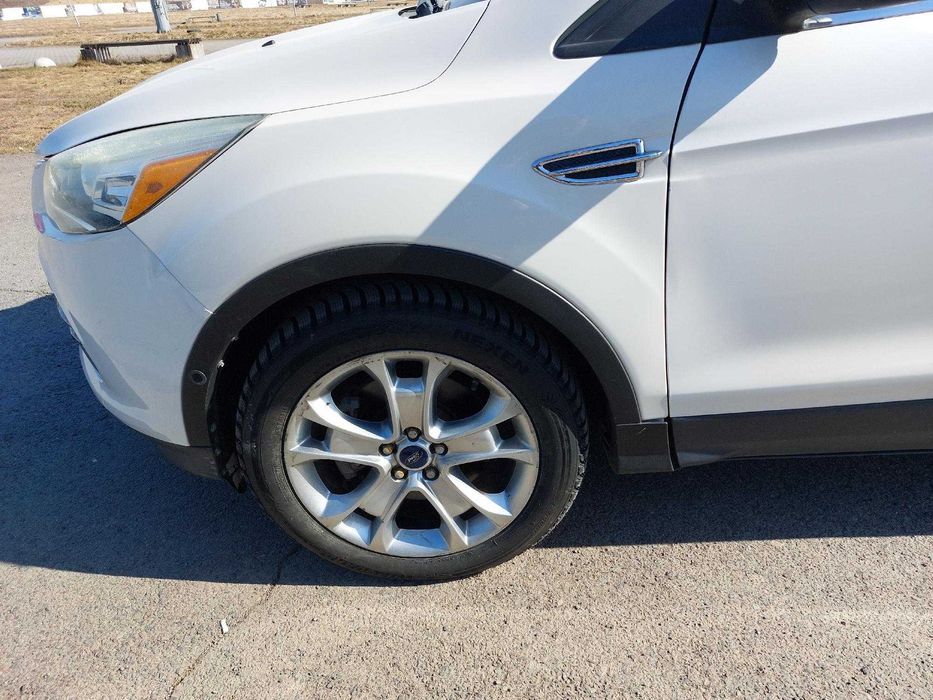 Форд Ескейп 2014г.