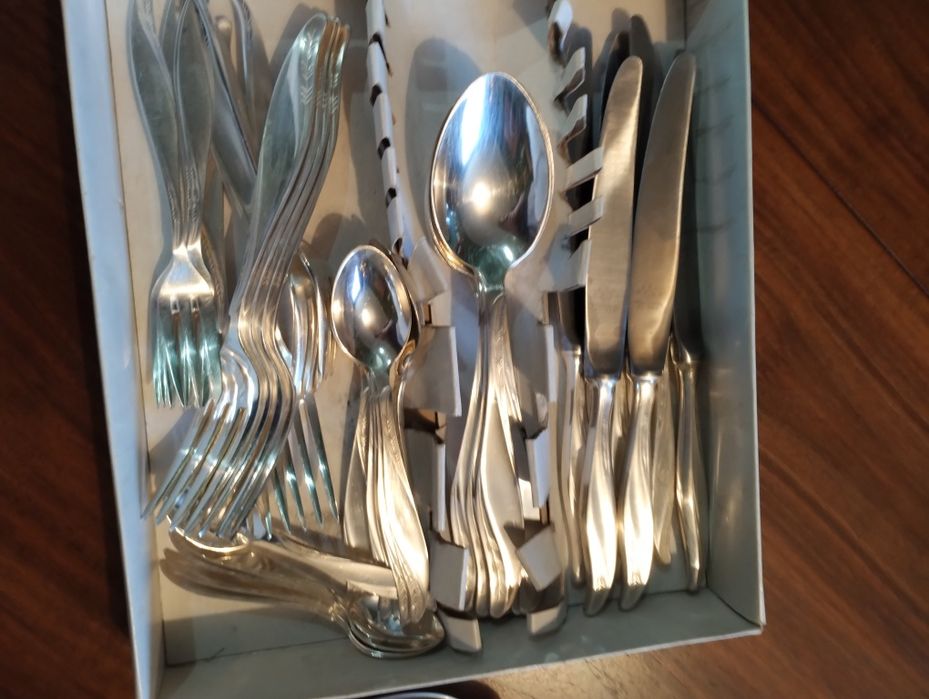Rozbudowany zestaw serwis Hefra sztućce posrebrz