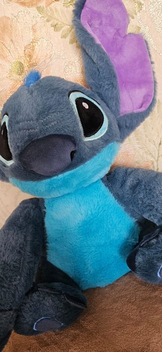 Великий яскравий Стіч