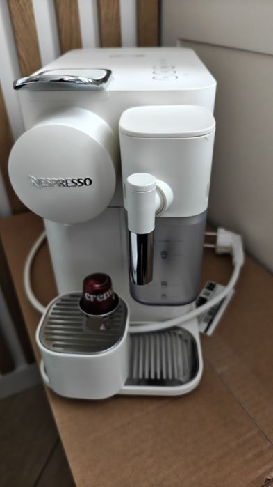 DeLonghi Lattissima One EN510.W Biały