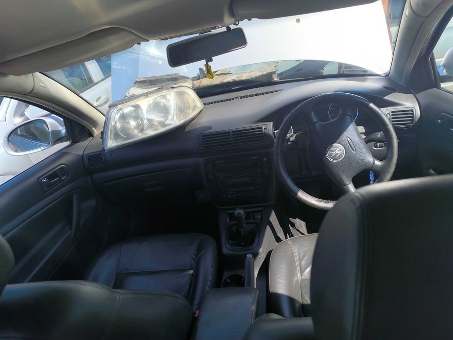 AUTO NA CZĘŚCI  Volkswagen Passat B5