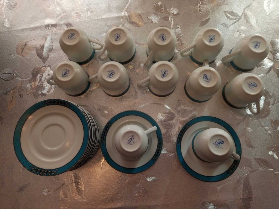 12 chávenas de café em porcelana