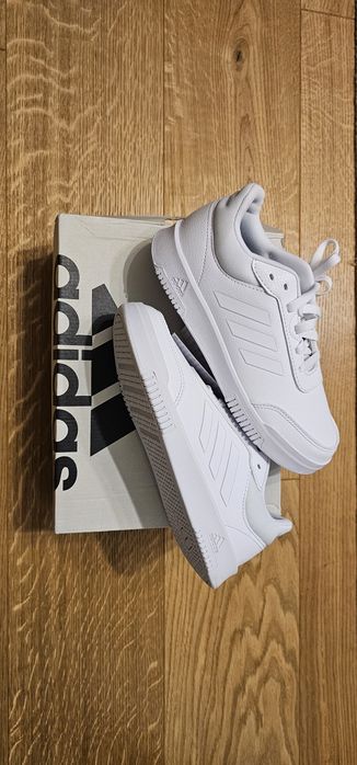 Nowe białe buty adidas 37 1/3