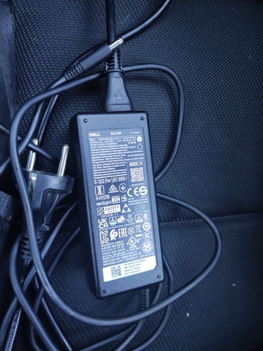 Oryginalna ładowarka do laptopa Dell 65W