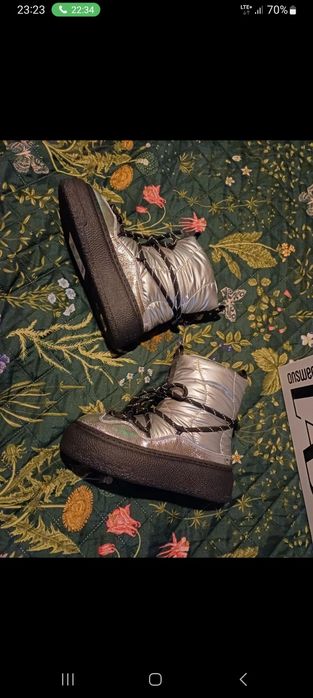 Śniegowce damskie srebrne  buty zimowe 39 Answear Lab