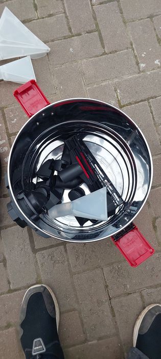 Продаємо мийного пилососа Parkside PWS 20 E4.