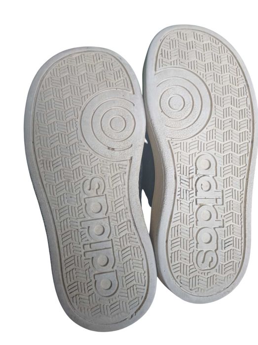 Кросівки лімітована версія Adidas 26 розмір