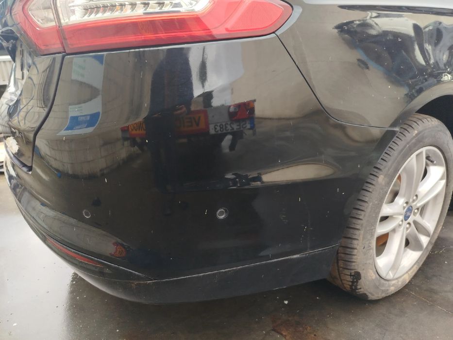 Pára-choques trás FORD Mondeo V Hatchback