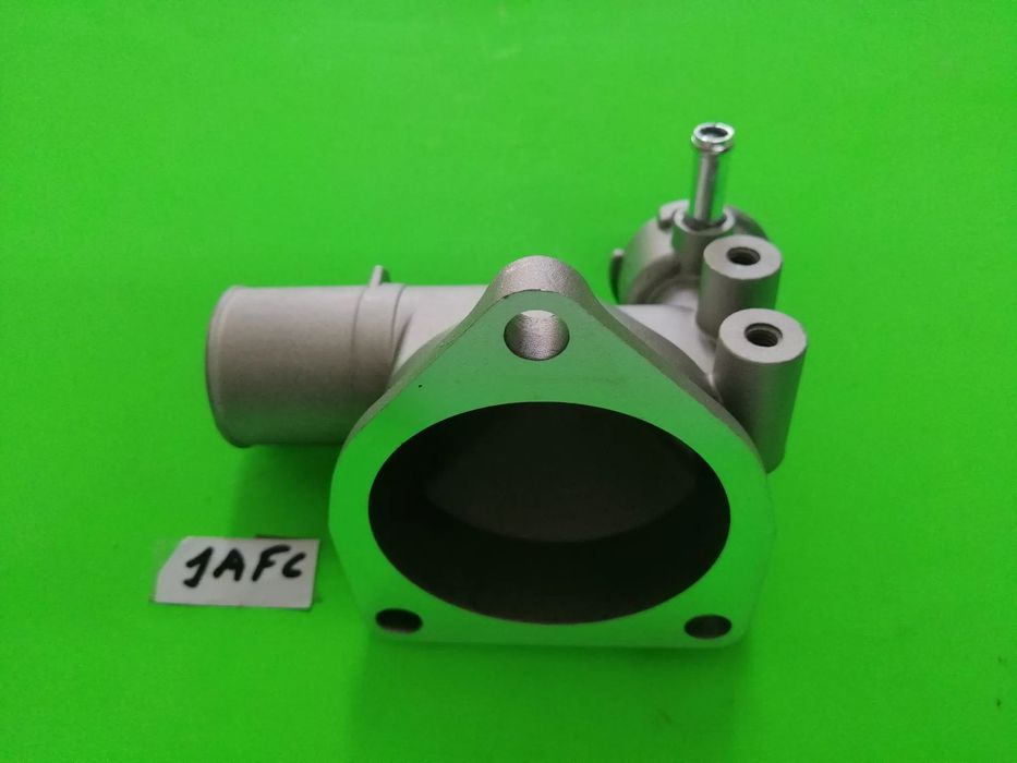 Falange Tampa do termostato Toyota Dyna 250 e 280 16331-58090