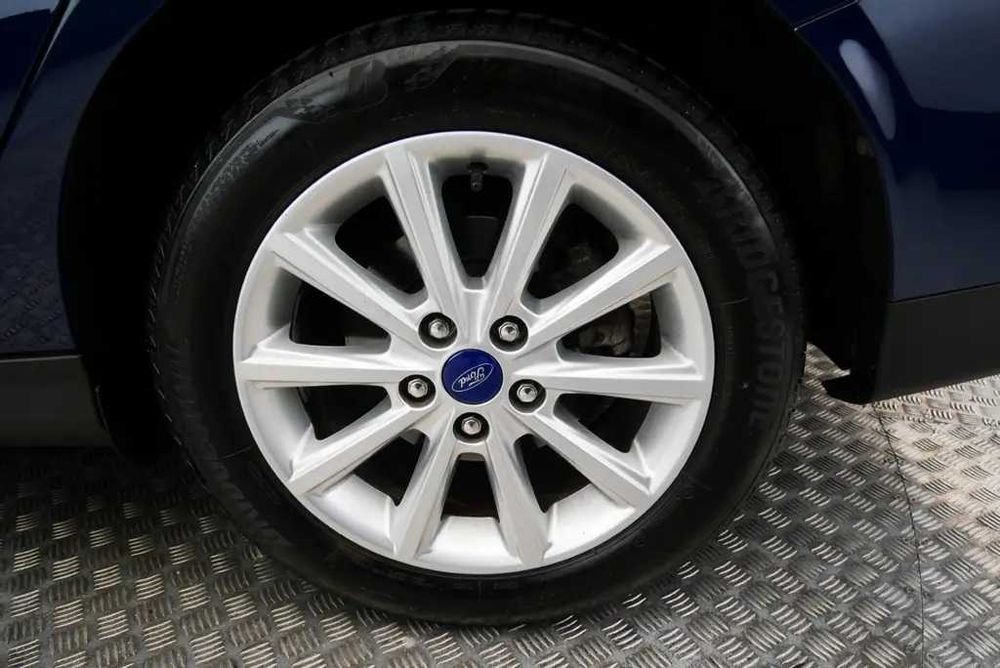 Ford Focus Station 1.5 TDCi Titanium 120 cv – Excelente Estado!