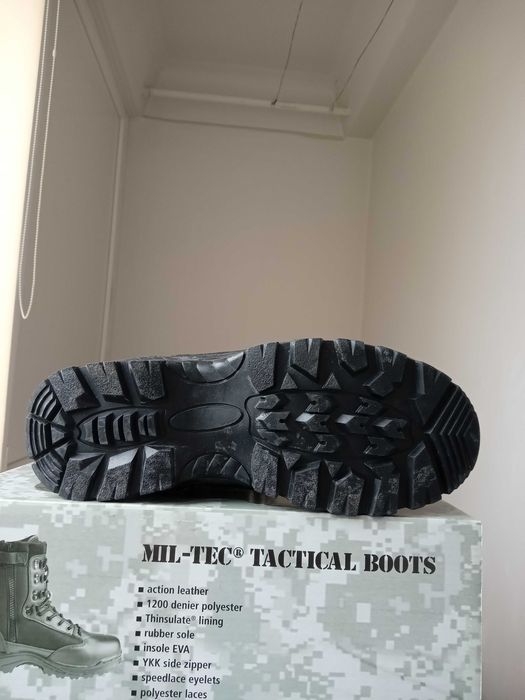 Чоловічі черевики