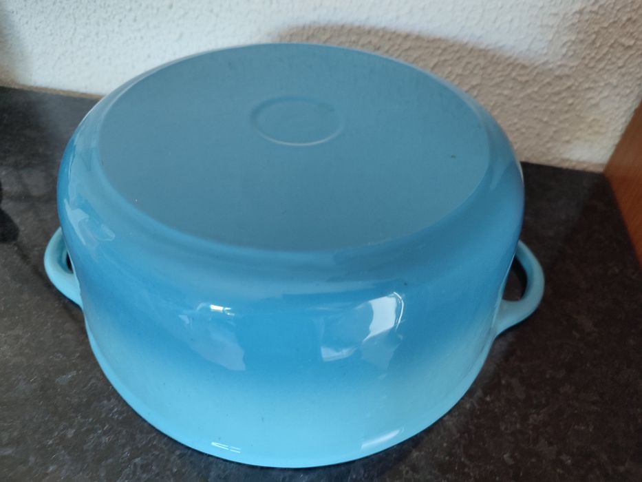 Tacho de ferro fundido