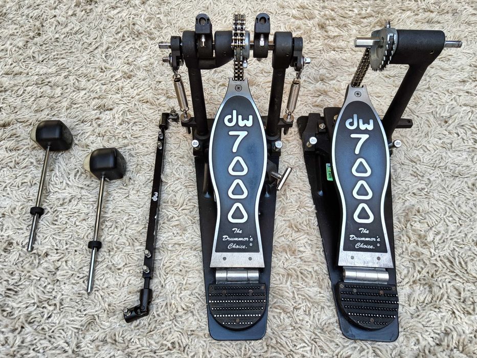 Twin, podwójna stopa perkusyjna DW 7002