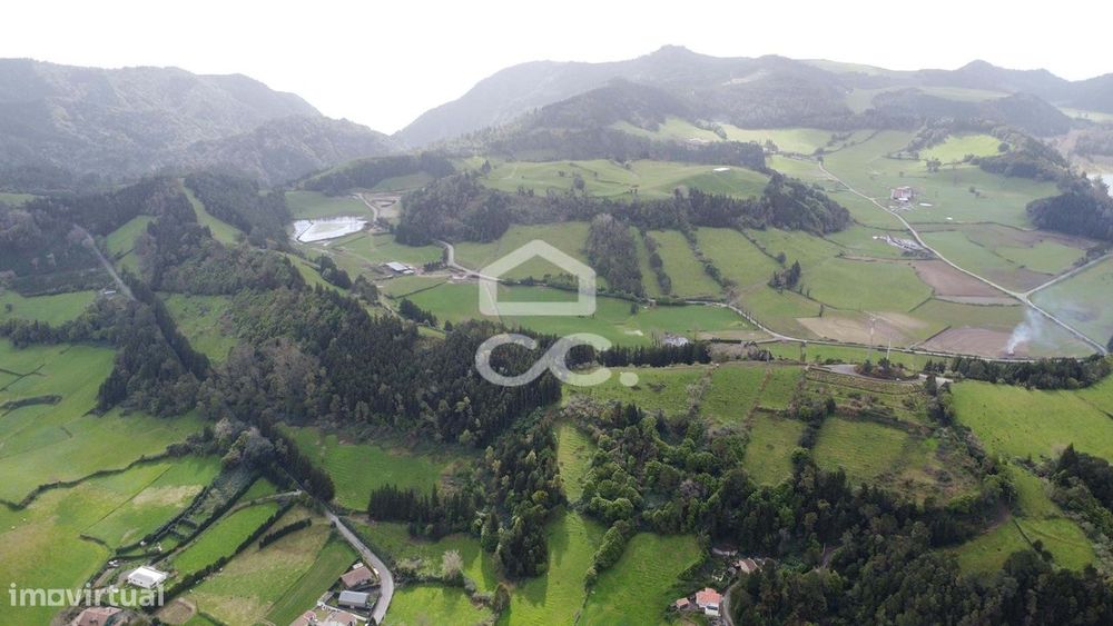 Terreno de 64.594,00 m2  - Furnas - Povoação