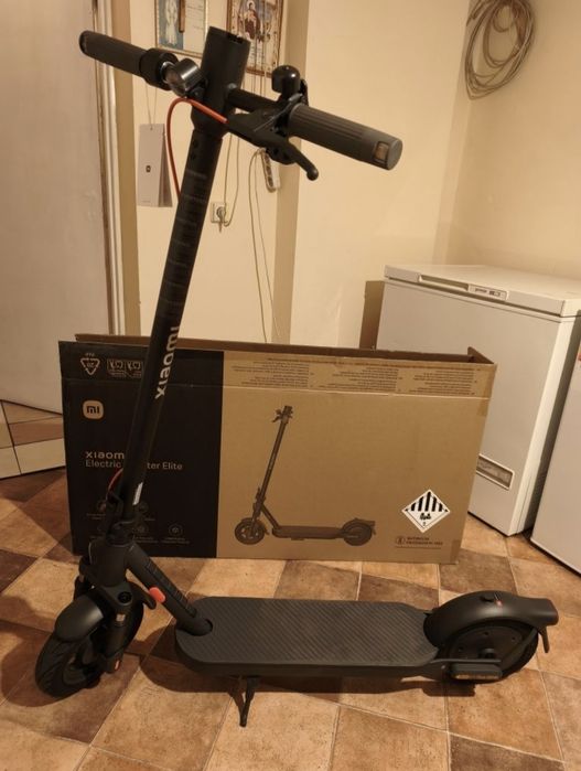 Hulajnoga elektryczna Xiaomi Electric Scooter Elite