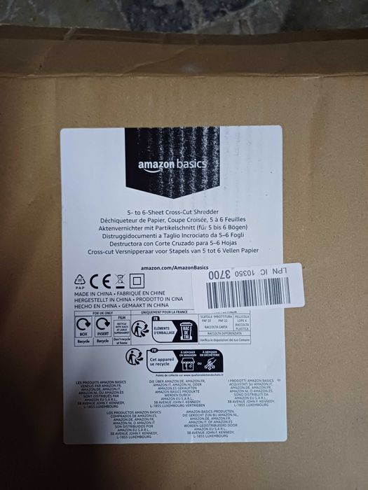 Amazon Basics Niszczarka do dokumentów 5-6 arkuszy