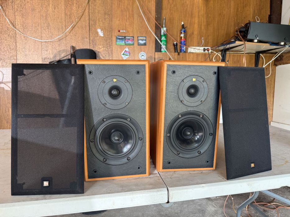 kolumny kef cresta 2