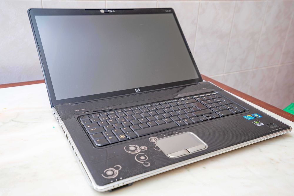 Computador HP pavllion dv 8