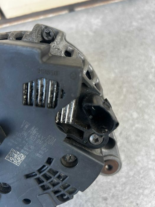 генератор Audi A4 B8 A5 Q5 2.0TDI