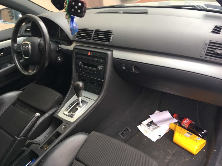 AUDI A4 B7 Konsola deska rozdzielcza stan idealny