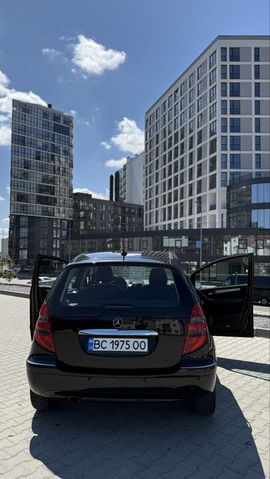 Продається автомобіль