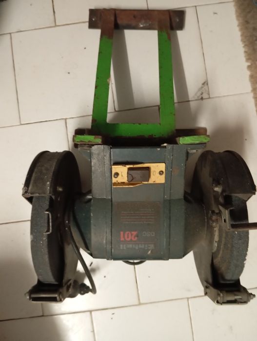 Máquina de esmerilhar