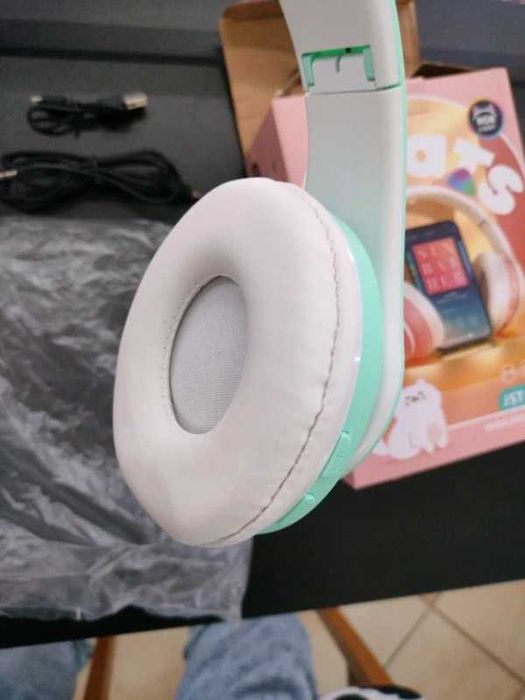 Słuchawki bluetooth Cat RGB