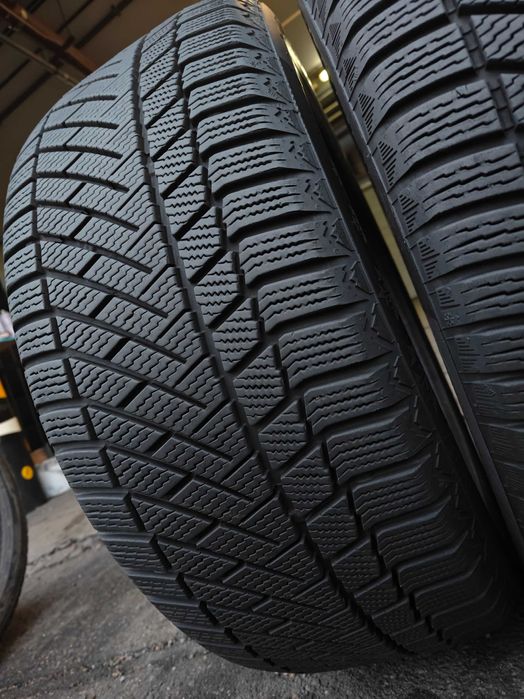 2шт R18 245 50 шини зимові Continental ContiViking Contact 6 Німеччина
