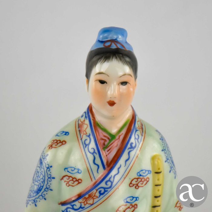 Figura de Mulher em porcelana da China