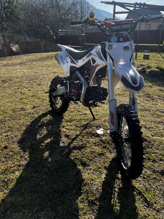 Продається пітбайк 125ph10l