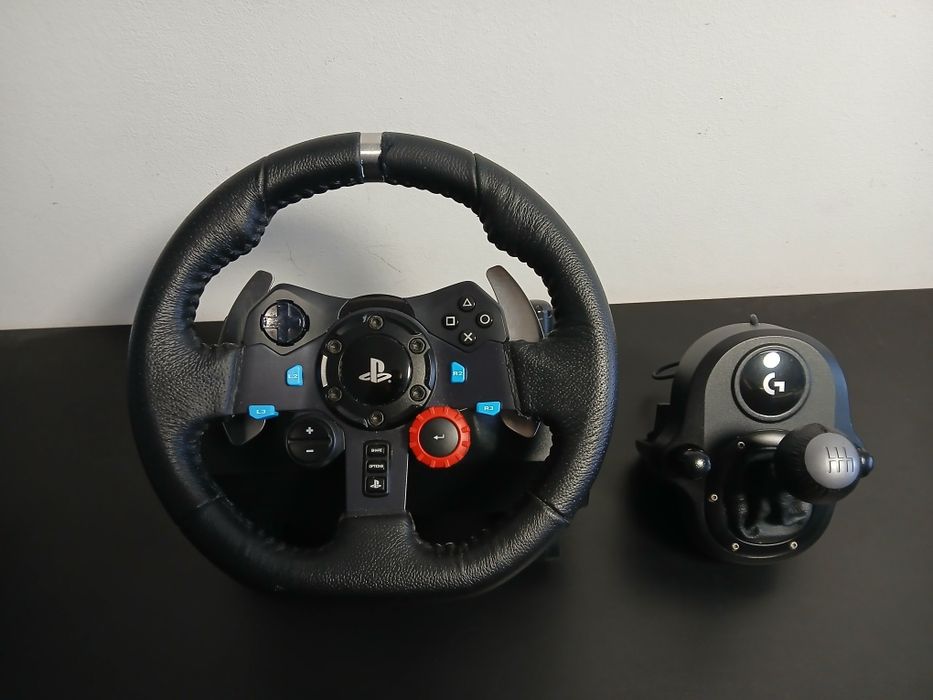 Kierownica Logitech g29 z drążkiem zmiany biegów