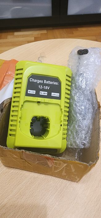 Carregador Baterias P117 ryobi