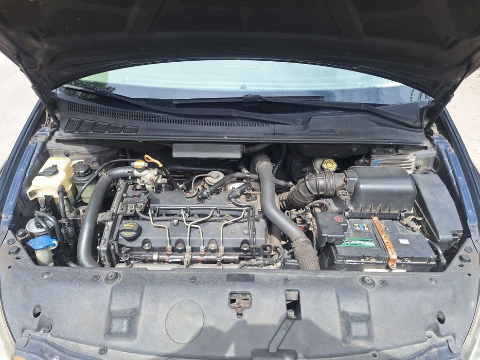 KIA Carnival Grand Limousine