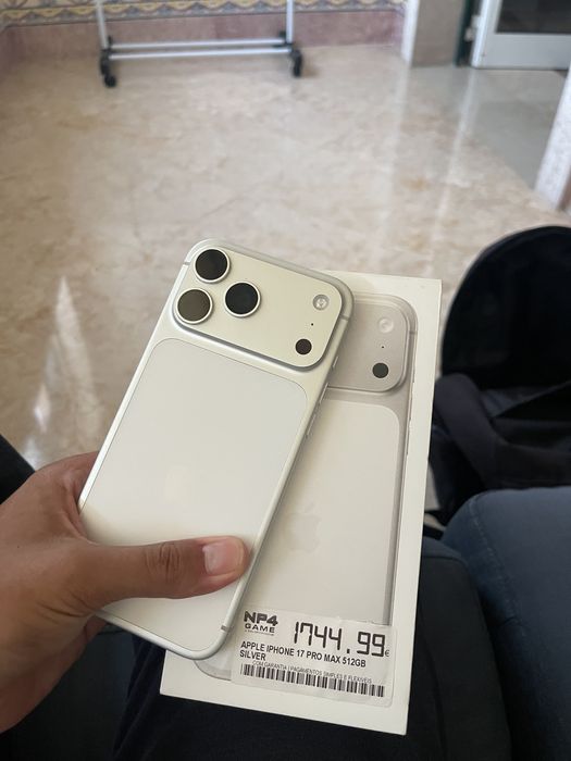 iPhone 17 pro max 512GB