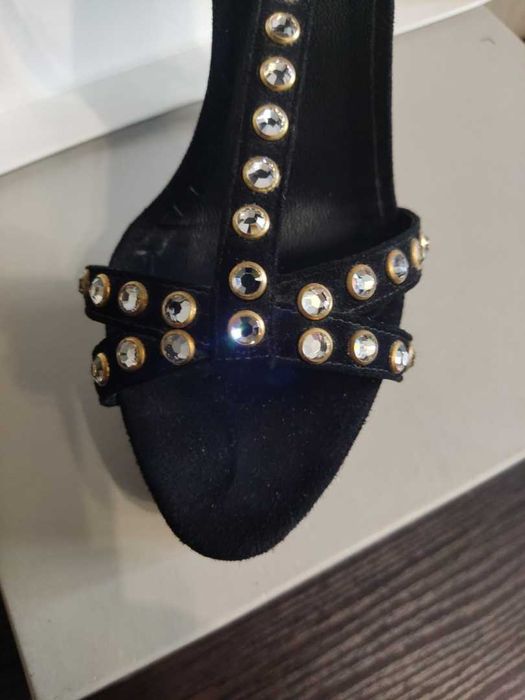 Босоніжки Le Zilla 38