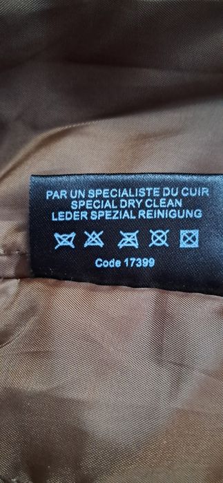 Duży rozmiar. Męska kurtka skórzana firmy HI Buxter.