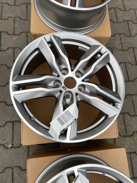 Okazja oryginalne felgi BMW X1 X2 5x112 7,5Jx18 IS51 M pakiet NOWE