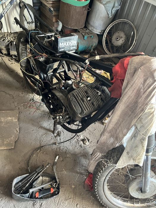 Продам! Ява 634 6V