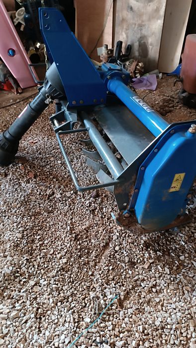 Fresa trator 135 nova