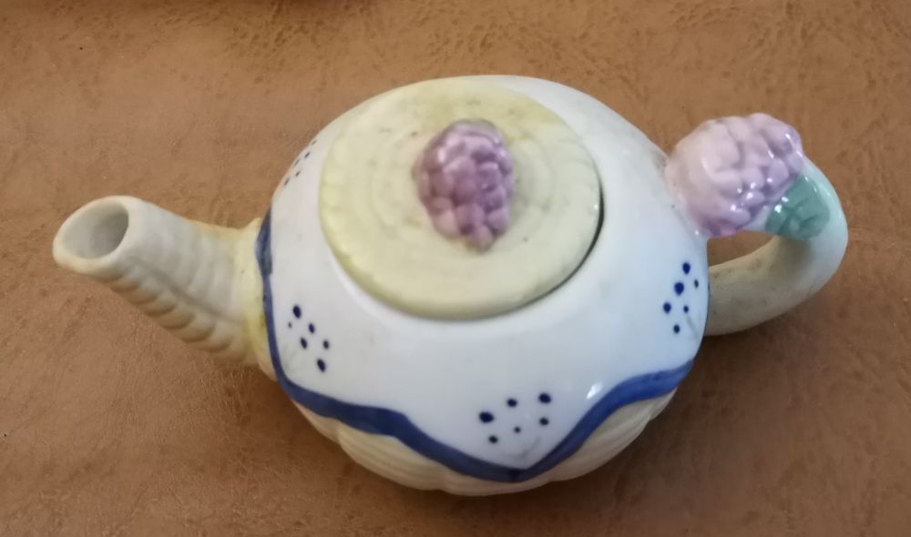 Peças de decoração diversa / cinzeiro / guarda jóias