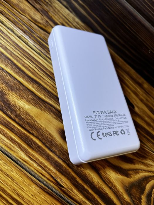 Power Bank 20 000 mAh (модель Y135) — новий