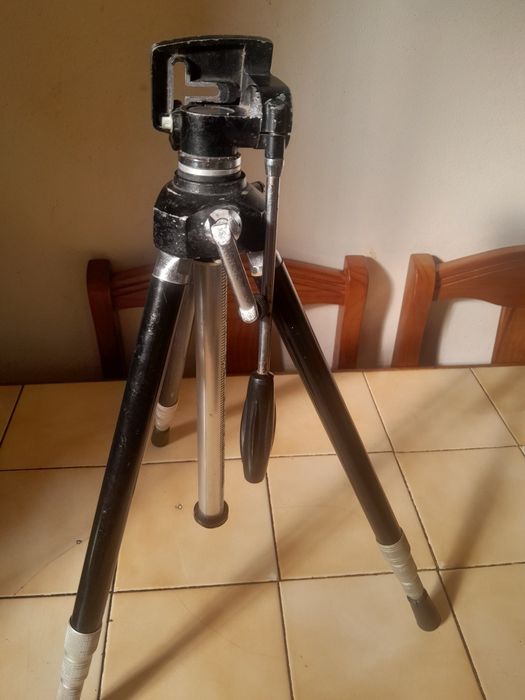 Tripé Hansa para máquinas fotográficas