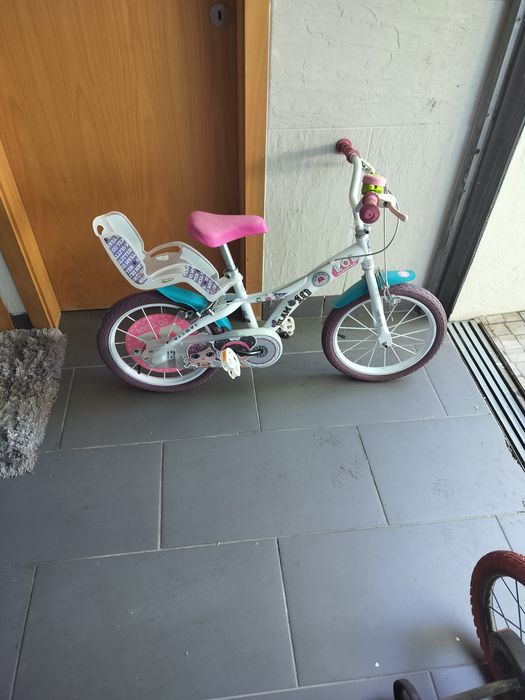 Bicicleta menina