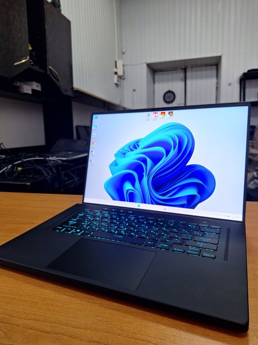 ASUS ROG Zephyrus M16 GU603HE i7-11800H RTX 3050 Ti 4Gb 16/512