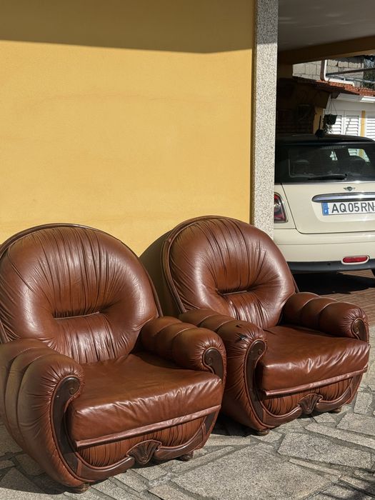 3 Sofas ( Negociável )