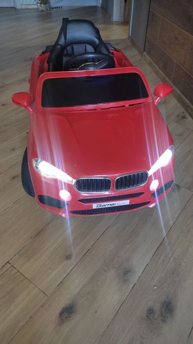 Дитячий електромобiль Bambi