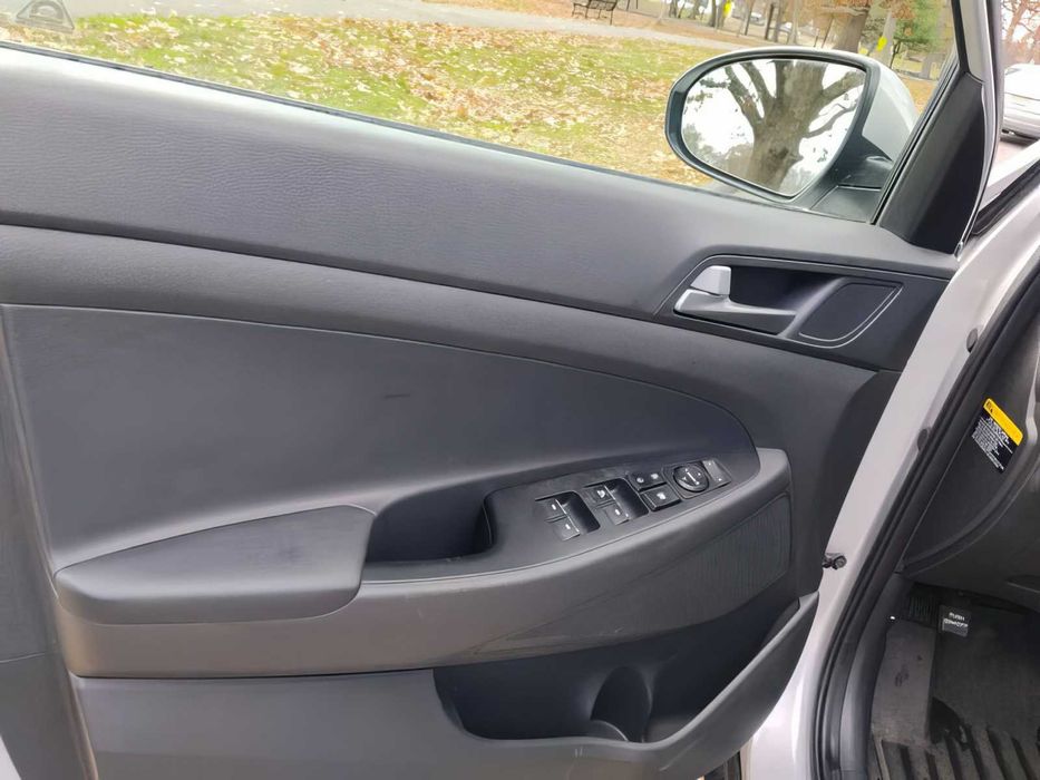 Hyundai Tucson Limited      2016