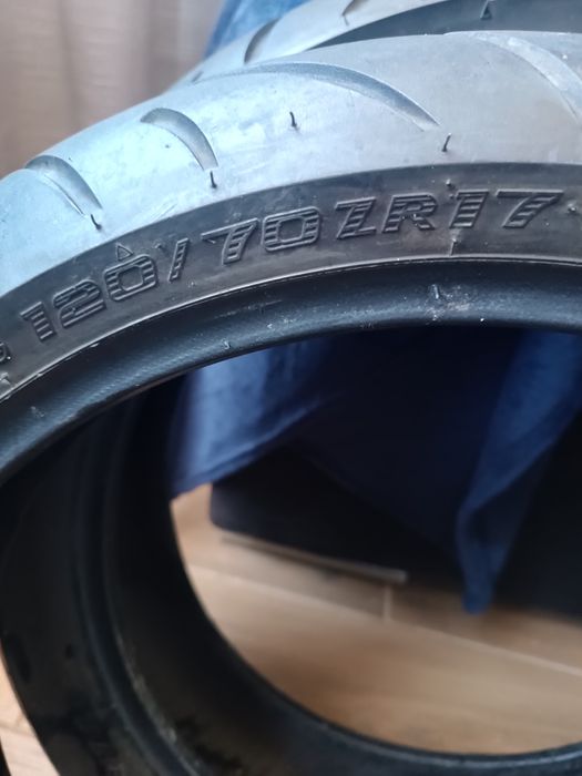 Pneus de Moto como novos